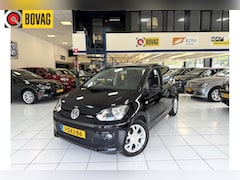 Volkswagen Up! - 1.0 groove up BlM Bovag Garantie Panoramadak