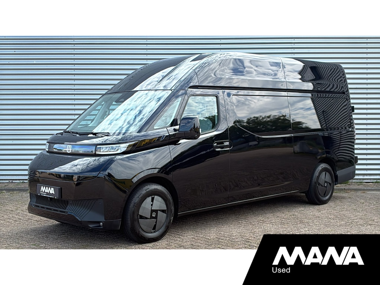 Farizon SV - L3H3 106 kWh / 232 PK Trekhaak Achterdeuren 270 graden - AutoWereld.nl