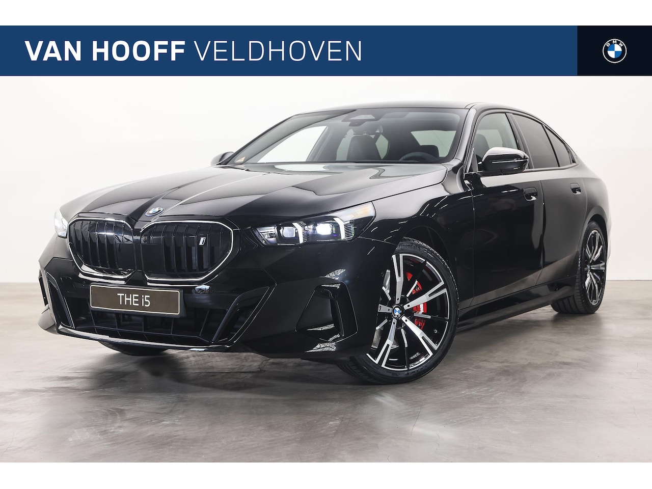 BMW i5 - eDrive40 M Sport / Trekhaak / Panoramadak / Comfort Access / Stoelventilatie / Adaptieve L - AutoWereld.nl