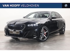 BMW i5 - eDrive40 M Sport / Trekhaak / Panoramadak / Comfort Access / Stoelventilatie / Adaptieve L