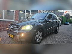 Mercedes-Benz M-klasse - 500 goed lezen