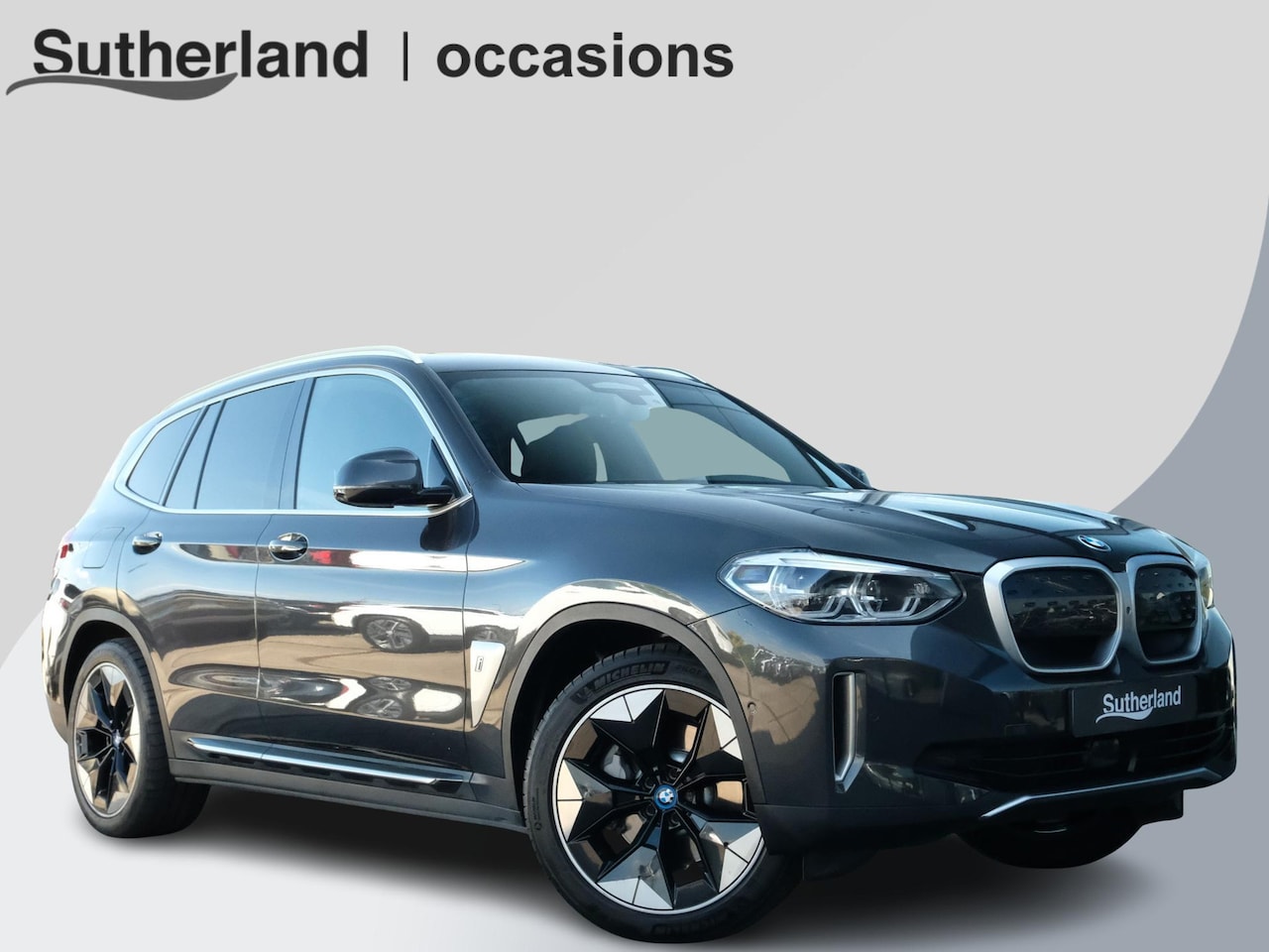 BMW iX3 - High Executive 80 kWh 286pk | Panoramadak | Stoelverwarming | 360 graden camera | Bestuur - AutoWereld.nl