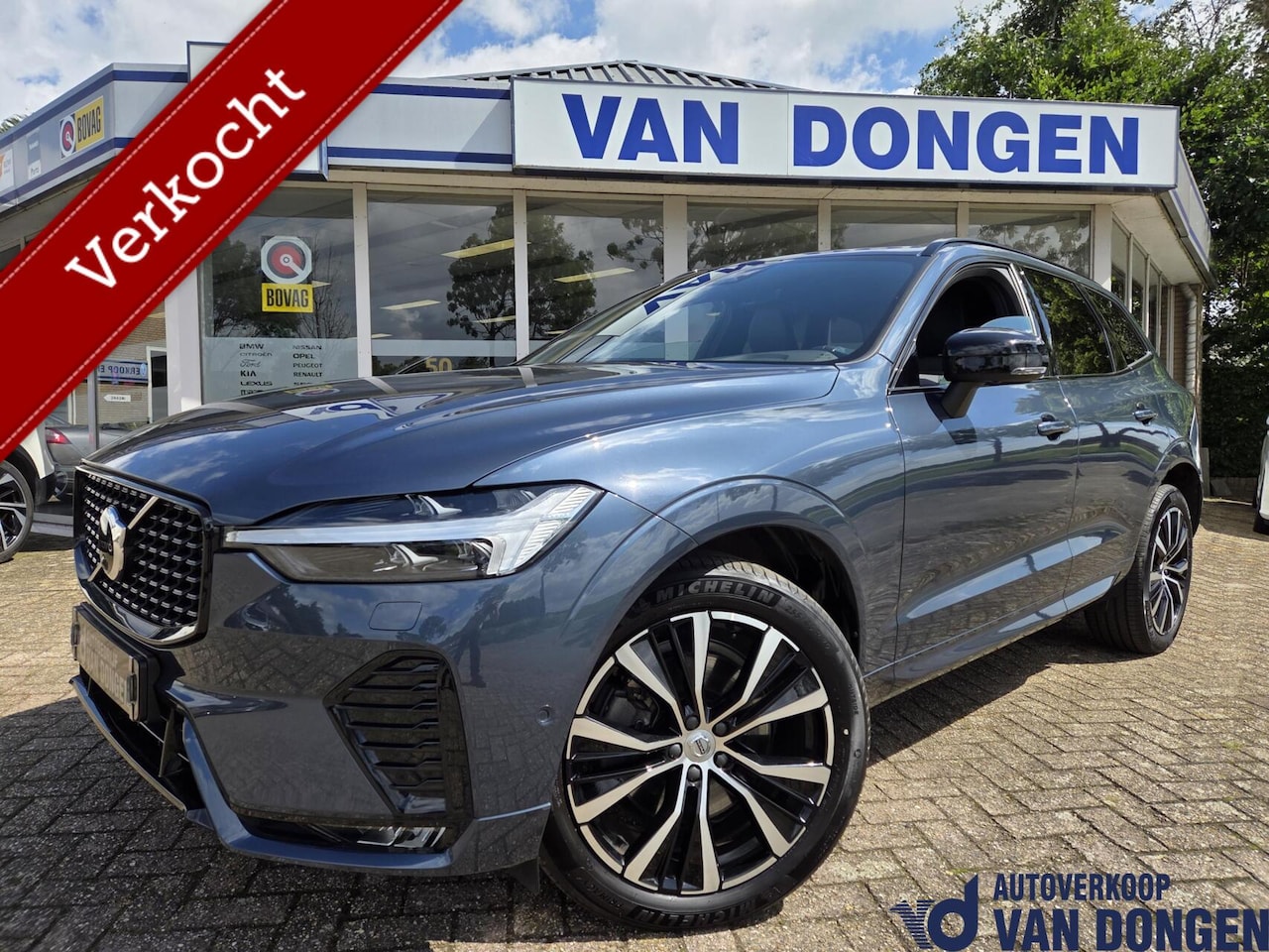 Volvo XC60 - 2.0 B4 Plus Dark | 2024 / 1e Eigenaar / Facelift | Elektr. Trekhaak / A.Klep | 360/H&K/20" - AutoWereld.nl