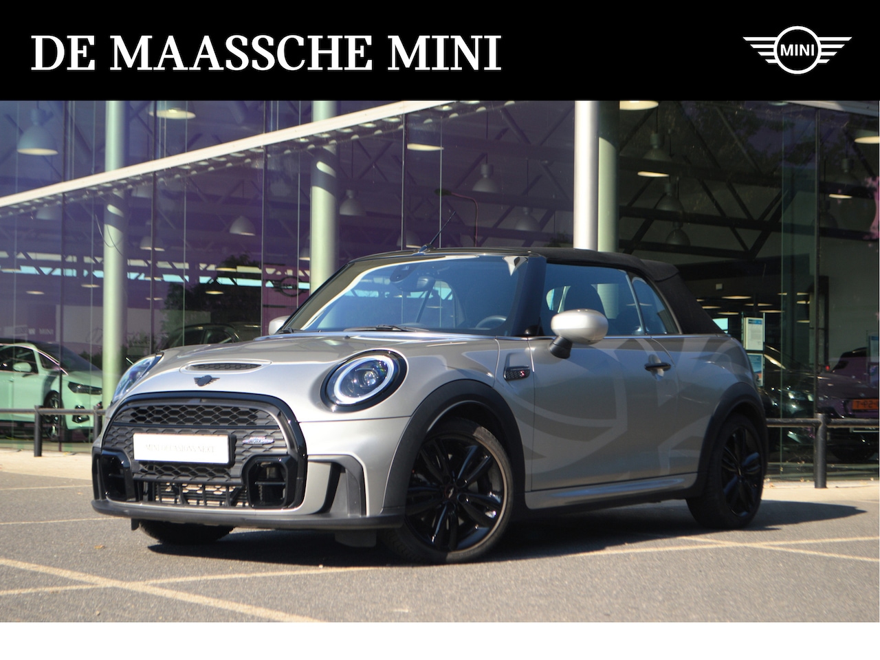 MINI Cabrio - Cooper S John Cooper Works Automaat / Comfort Access / Achteruitrijcamera / Stoelverwarmin - AutoWereld.nl