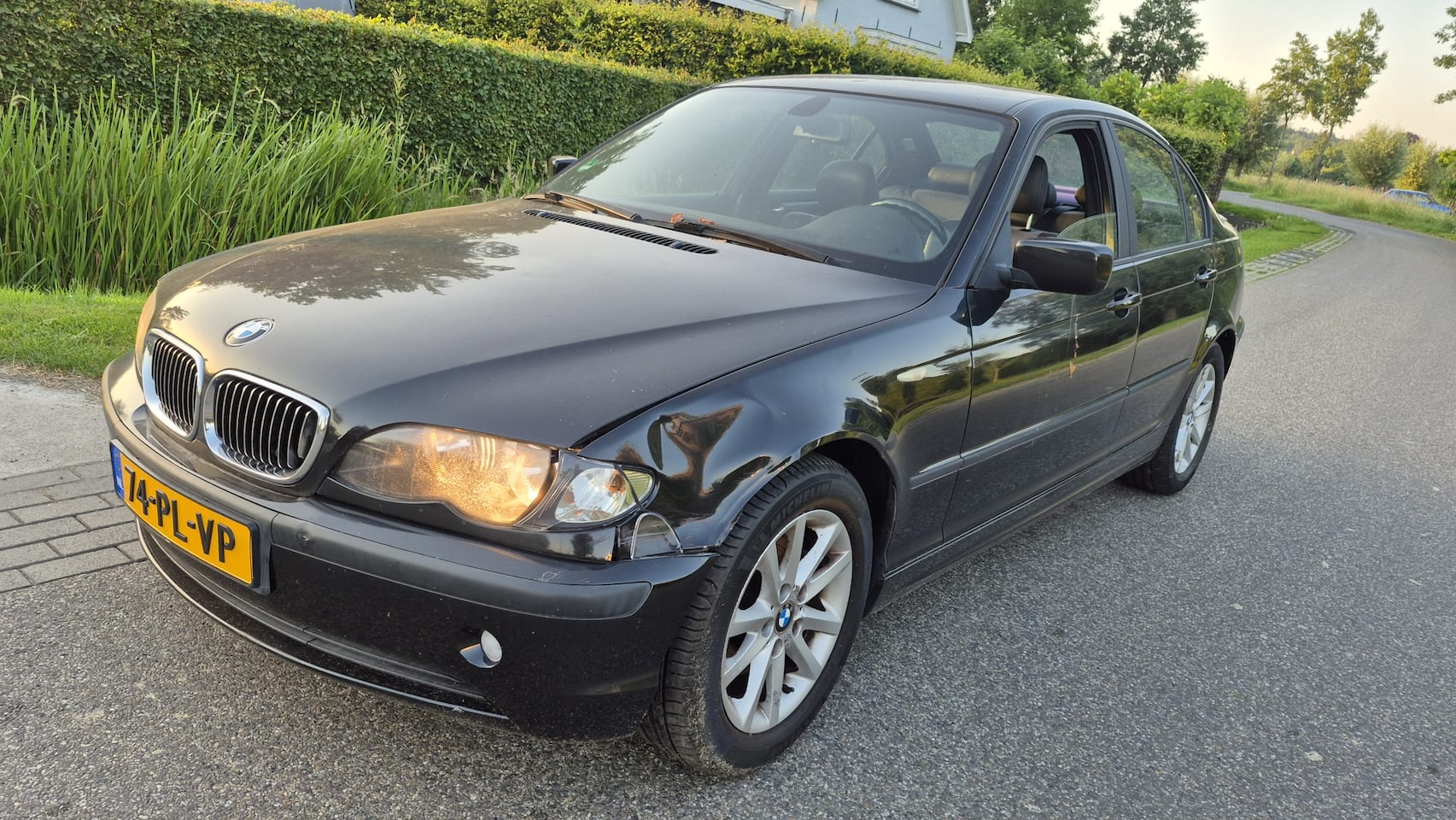 BMW 3-serie - 316i Lifestyle Executive - AutoWereld.nl