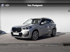 BMW X1 - xDrive30e M-Sport Pro 20 Inch / Glazen Schuifdak / Harman Kardon / Driving Assistant Plus