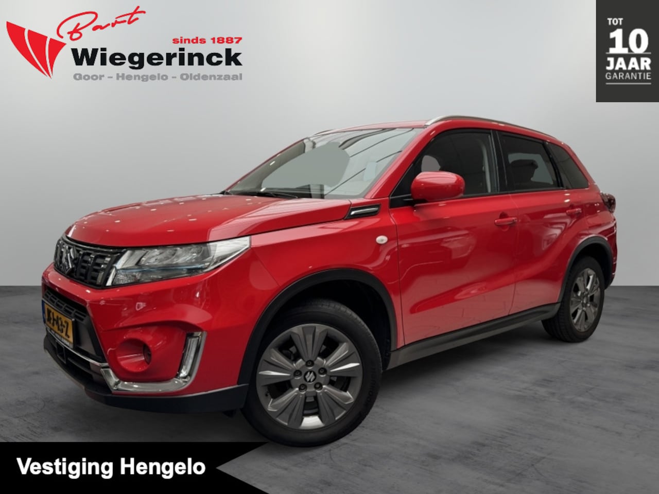 Suzuki Vitara - 1.4 Boosteret Select SmartHybrid [ 1500KG TREKGEWICHT I TREKHAAK I CARPLAY ] - AutoWereld.nl