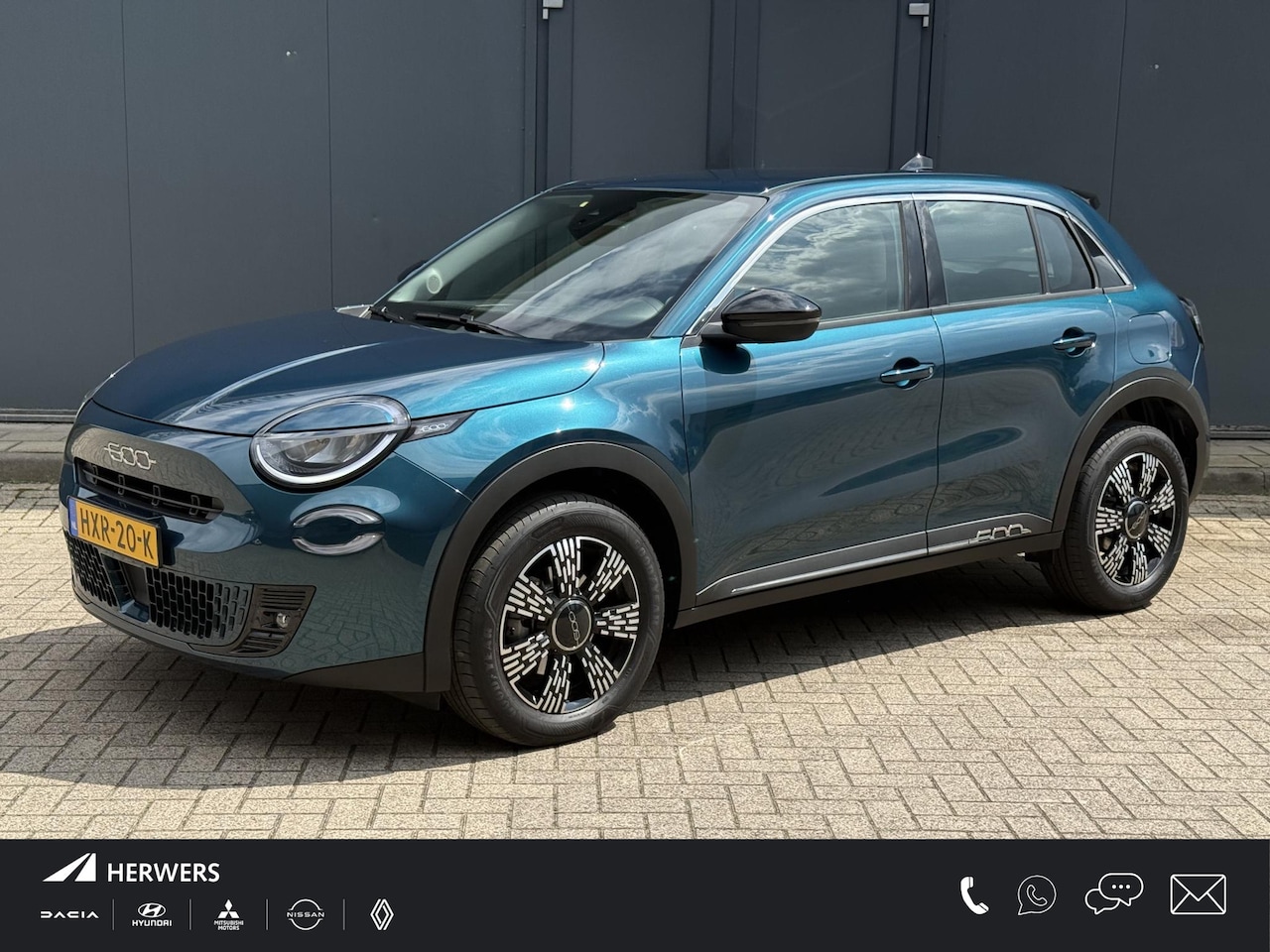 Fiat 600 - Hybrid Urban Automaat / Navigatie via Android Auto/Apple Carplay / Airco / Parkeersensor A - AutoWereld.nl