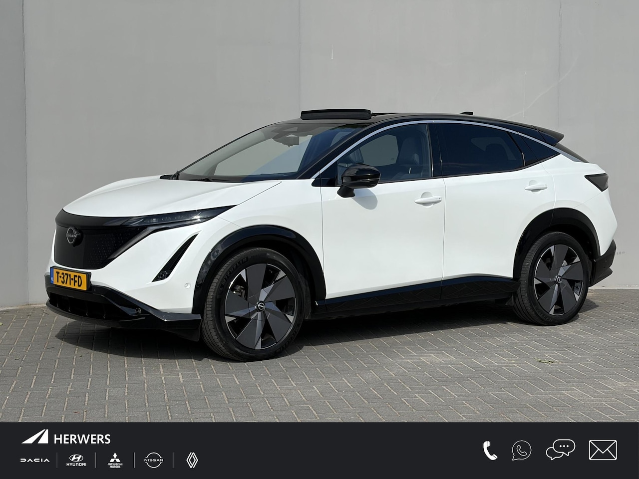 Nissan Ariya - Evolve 91 kWh / SOH 99% / Stoelverwarming voor en achter / Schuif-kantel dak / Stoelventil - AutoWereld.nl