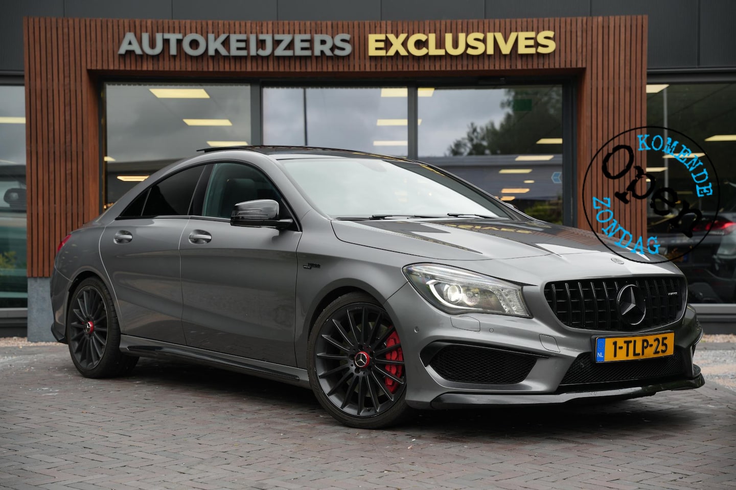 Mercedes-Benz CLA-Klasse - AMG 45 4MATIC Panoramadak Leer Memory Stoelverw. Camera - AutoWereld.nl