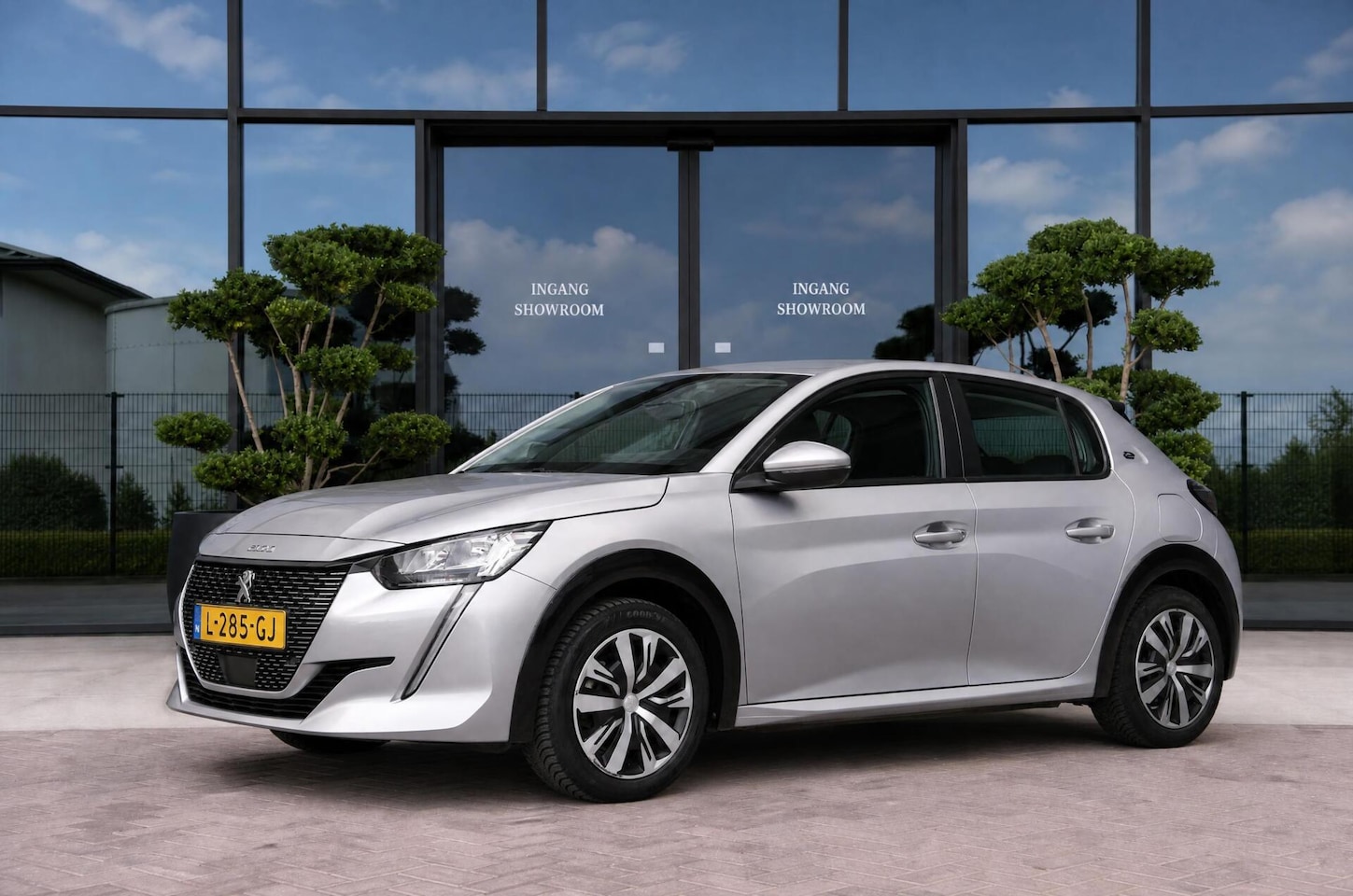 Peugeot e-208 - EV Active Pack 50 kWh | SOH 91,56% - AutoWereld.nl