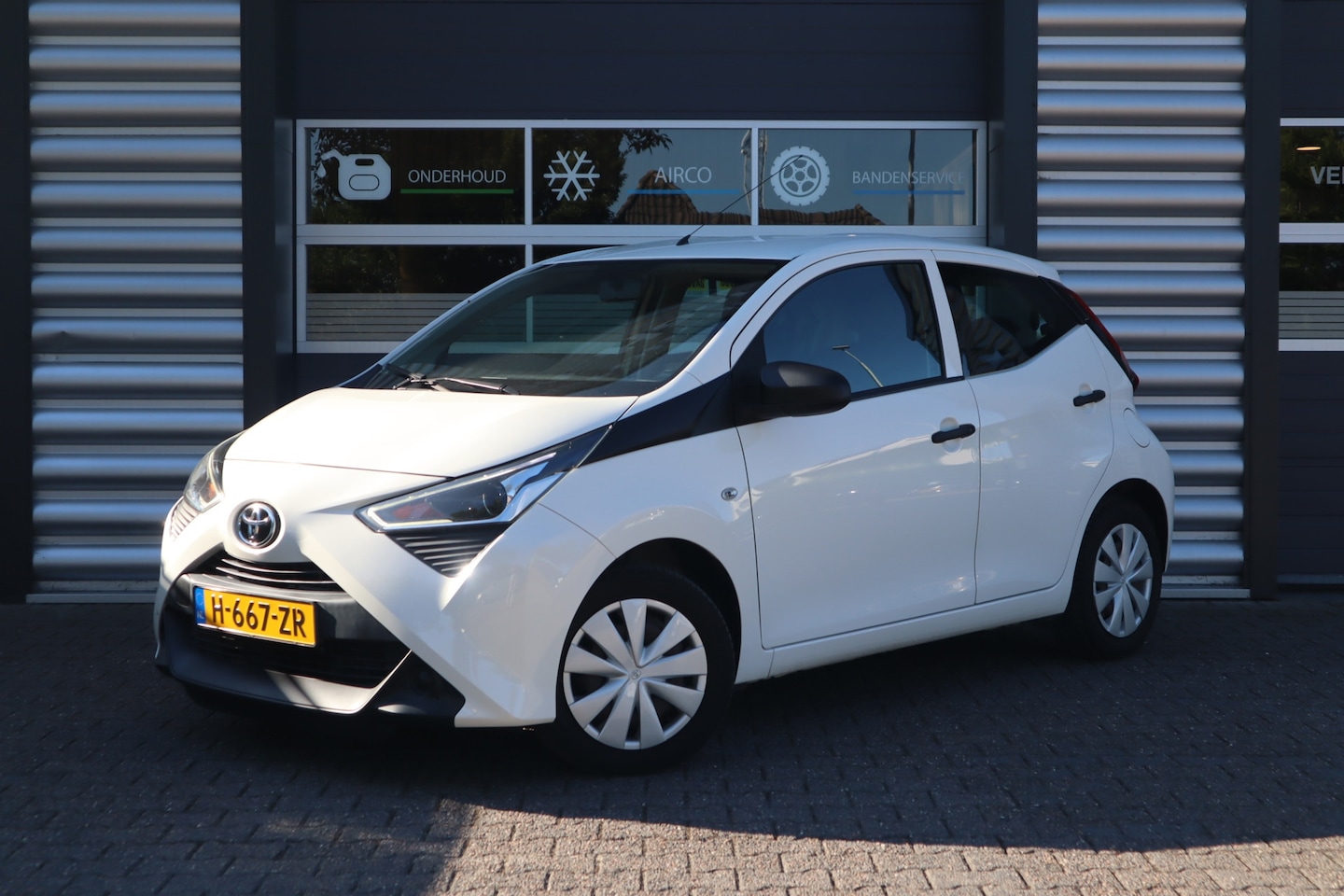 Toyota Aygo X - 1.0 VVT-i - AutoWereld.nl