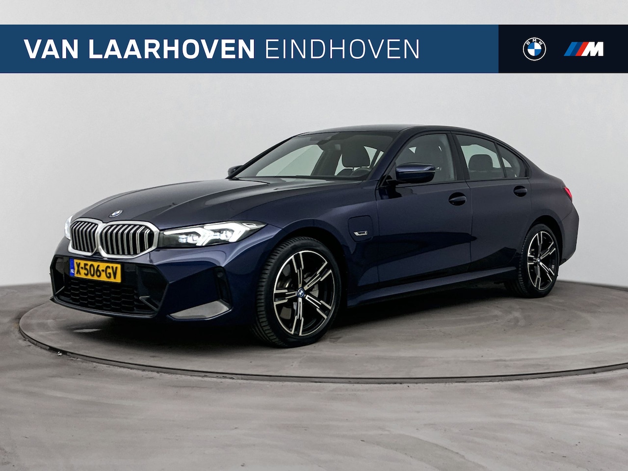 BMW 3-serie - 320e M Sport Automaat / Sportstoelen / Comfort Access / Cruise Control / PDC / Live Cockpi - AutoWereld.nl
