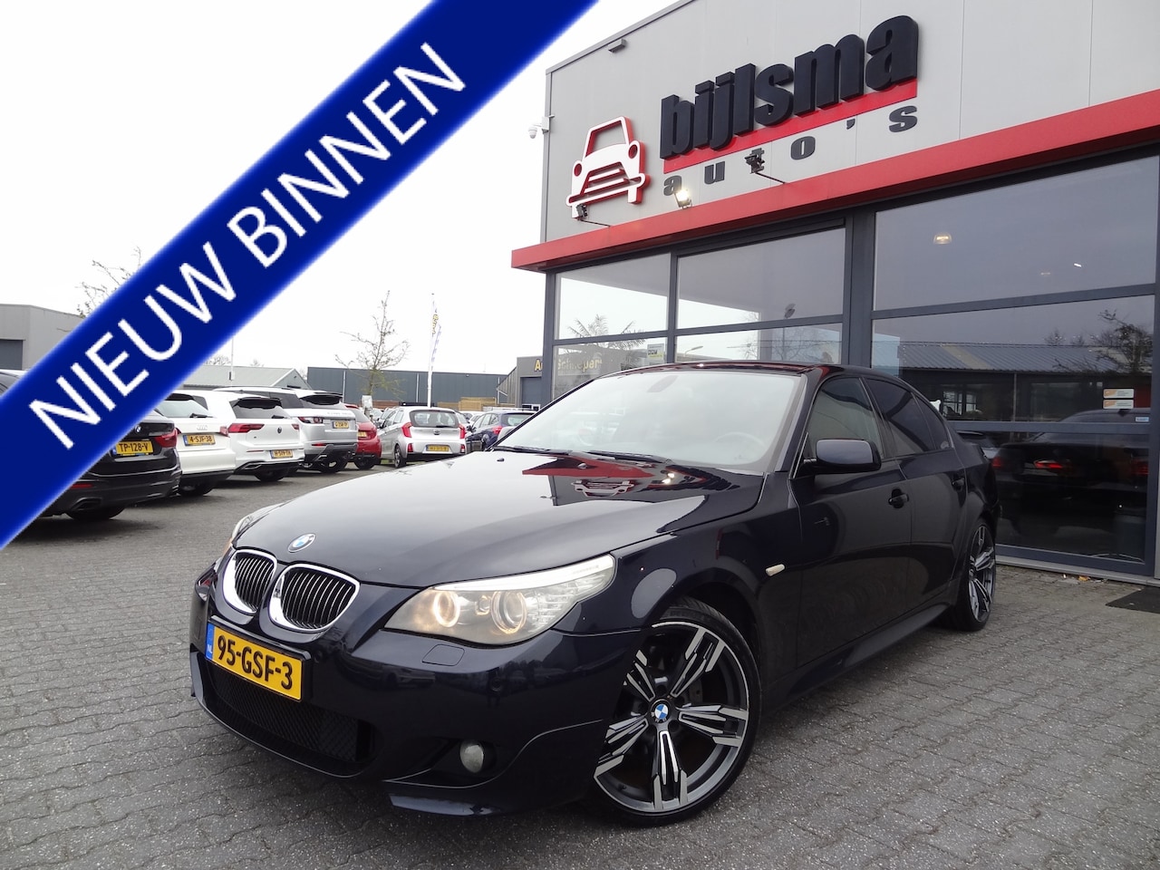 BMW 5-serie - 530D | M -SPORT | LEDER | SPORTSTOELEN | NL-AUTO | HISTORIE AANWEZIG - AutoWereld.nl