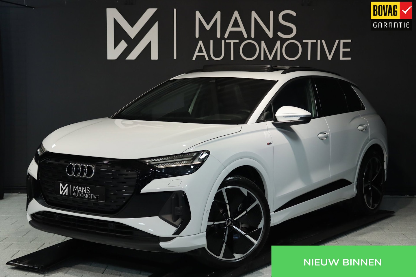 Audi Q4 e-tron - 50 quattro S Edition 77 kWh / PANODAK / LEDER / MATRIX / CAMERA / KEYLESS - AutoWereld.nl