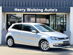 Volkswagen Polo - 1.0 Lounge Edition Clima Pdc Cruise