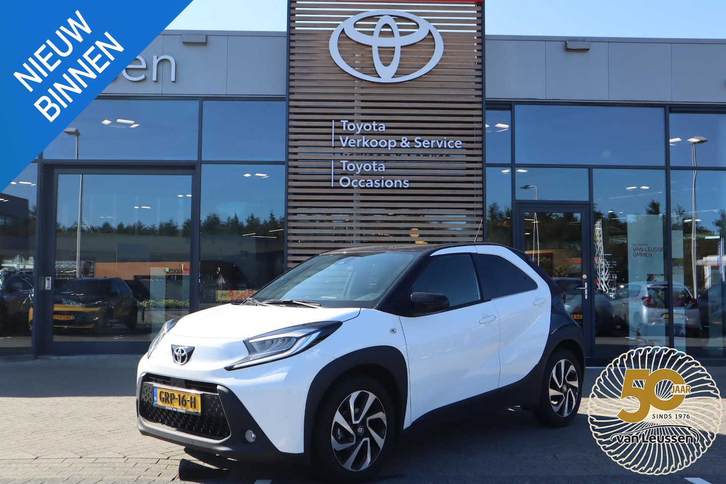Toyota Aygo X - PULSE NL-AUTO 1E EIGENAAR CLIMA NAVI APPLE/ANDROID LM-VELGEN ALLSEASON PRIVACY-GLASS - AutoWereld.nl
