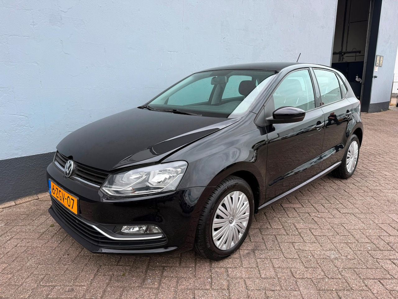 Volkswagen Polo - 1.0 Comfortline 5-Deurs - Airco - AutoWereld.nl