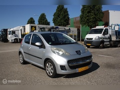 Peugeot 107 - 1.0-12V Sublime Airco