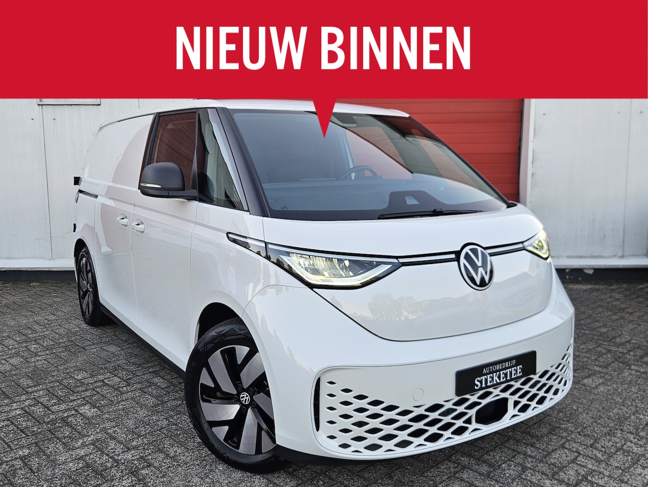 Volkswagen ID. Buzz Cargo - 77 kWh | ACC | Camera | Rijklaar inclusief 6 maanden BOVAG garantie! - AutoWereld.nl