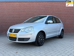 Volkswagen Polo - 1.2-12V Optive / Nap / Airco / APK / Trekhaak