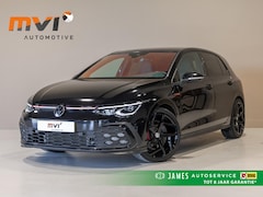 Volkswagen Golf - 2.0 TSI GTI / 245pk / Achteruitrij camera / Dodehoek assistent / Stoel en stuurverwarming
