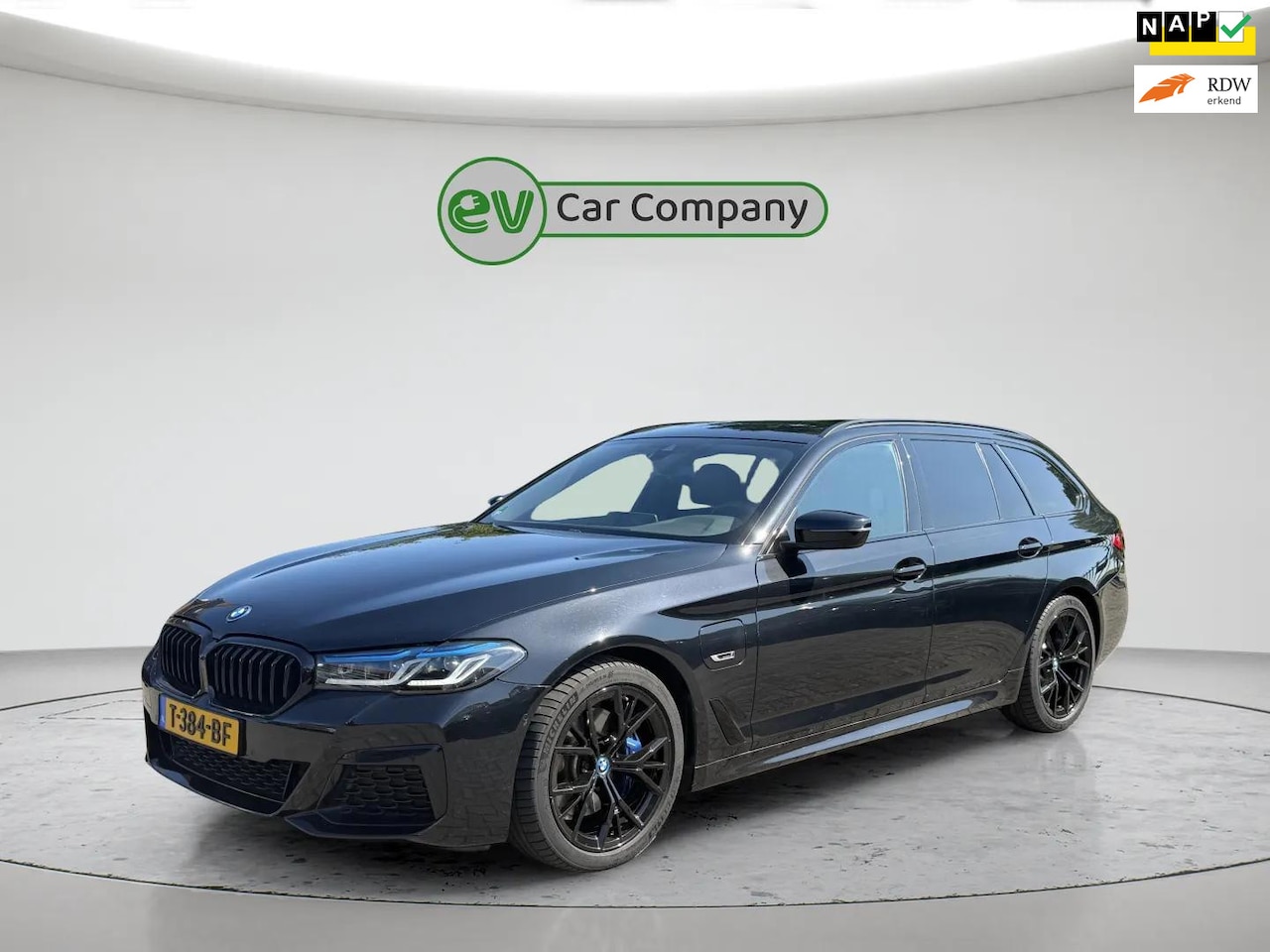 BMW 5-serie Touring - 530e Business Edition Plus | M Sport | Laser LED | Trekhaak | Dealer onderhouden | Adapt. - AutoWereld.nl