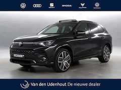 Volkswagen Tiguan - 1.5 eHybrid 204pk R-Line Edition DSG / Panoramadak / 360 Camera / Trekhaak