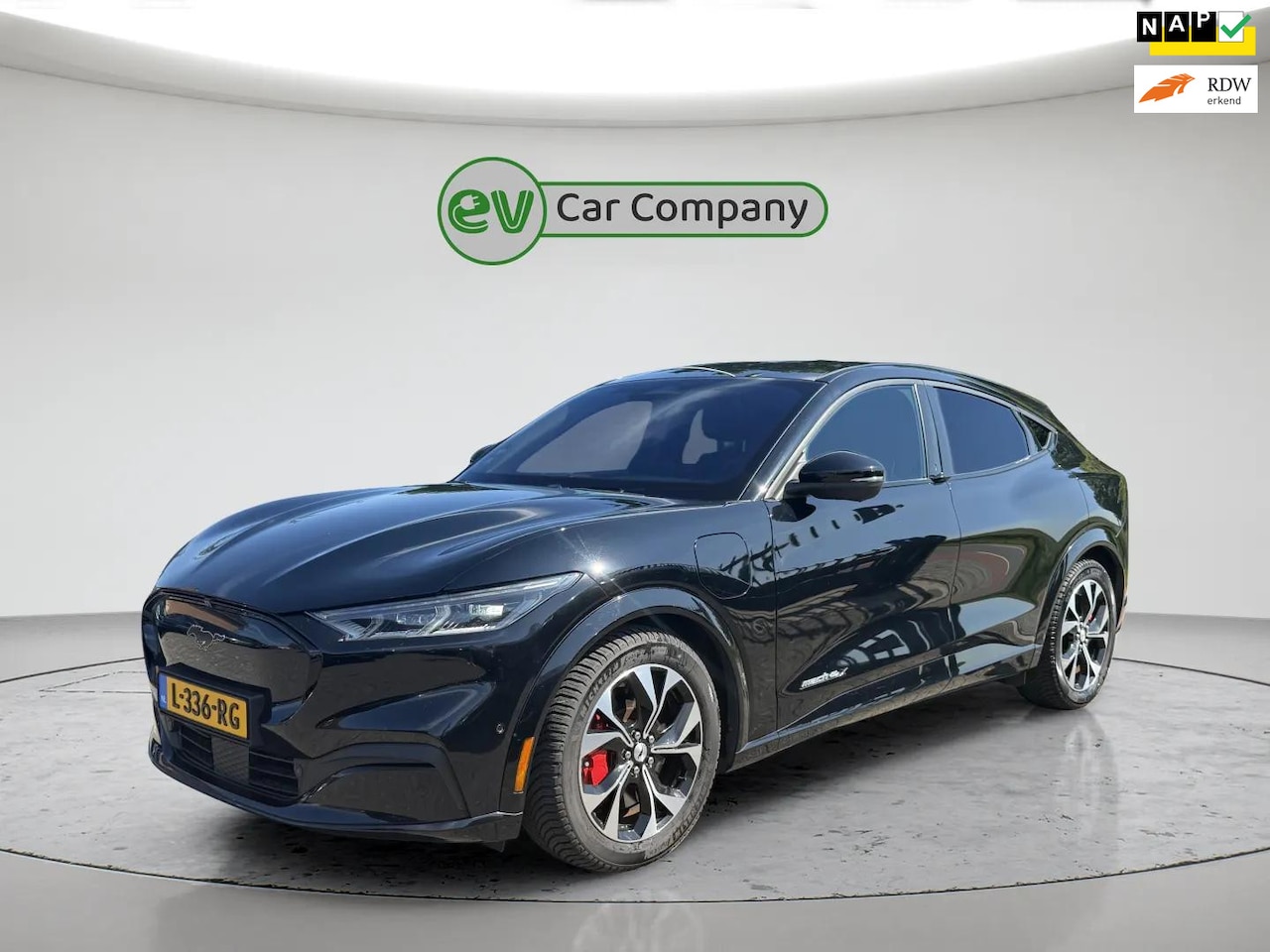 Ford Mustang Mach-E - Extended AWD 98 kWh | SOH 95% | Panoramadak | Memory Seats | 360 Camera | Bang & Olufsen | - AutoWereld.nl
