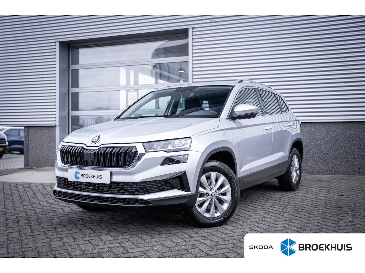 Skoda Karoq - 1.0 TSI Business Edition | Achteruitrijcamera | Apple Carplay/Android Auto|telefoonintegra - AutoWereld.nl