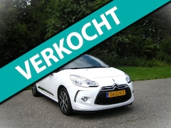Citroën DS3 - 1.2 VTi Chic . Airco . Navigatie . Cruiscontrol . Zwarte hemel . Achteruitrij camera. enz