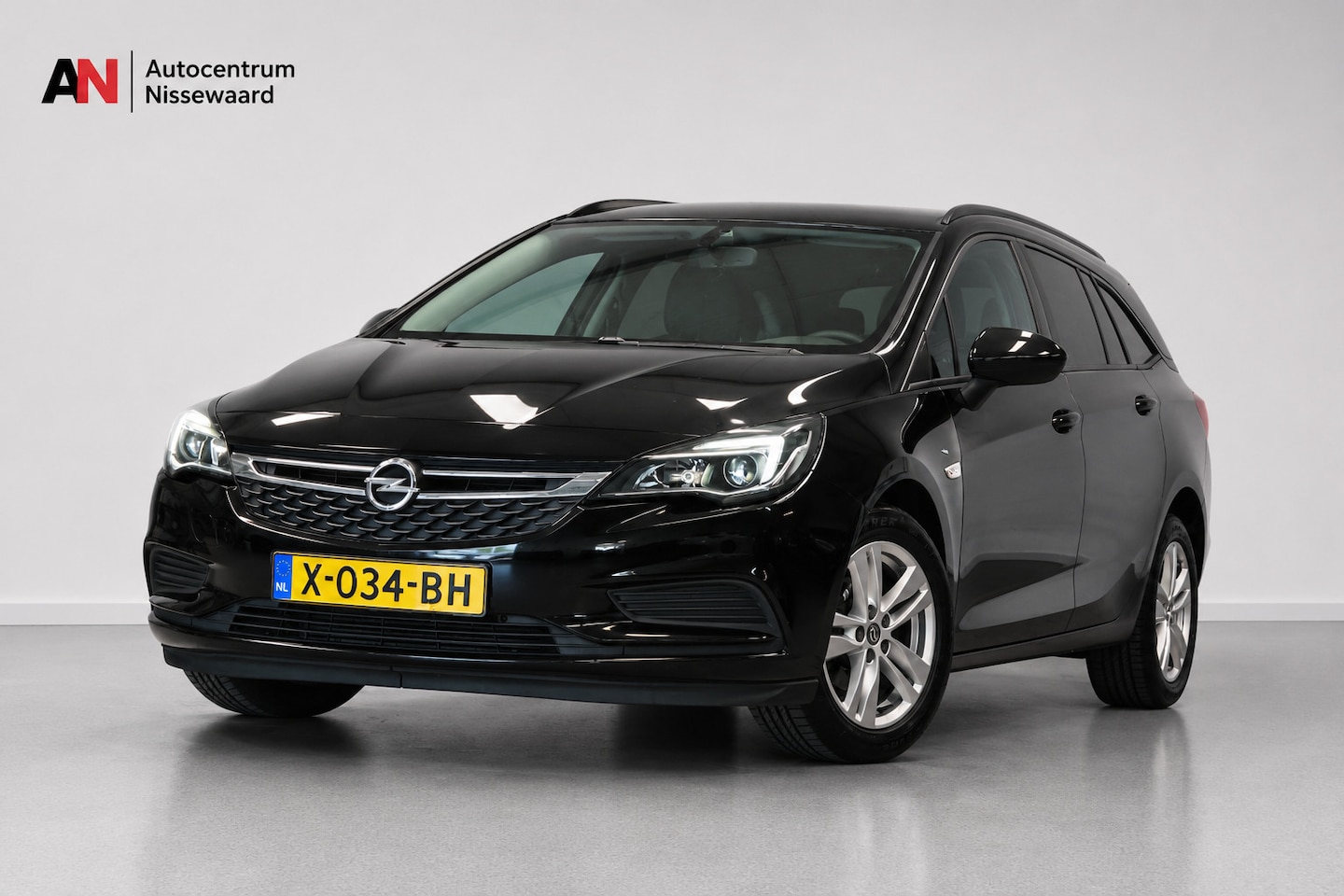 Opel Astra Sports Tourer - 1.0 Turbo 120 Jaar Edition |Carplay|Trekhaak| - AutoWereld.nl
