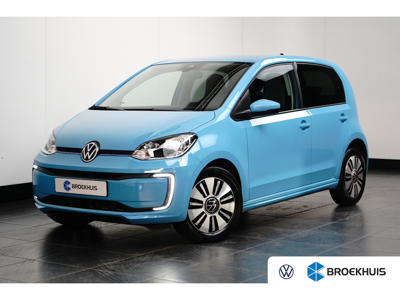 Volkswagen e-Up! - Move 83PK | CAMERA | CLIMATE + CRUISECONTROL | CCS SNELLAADSYSTEEM | 15 INCH | GROOT ACCUP - AutoWereld.nl