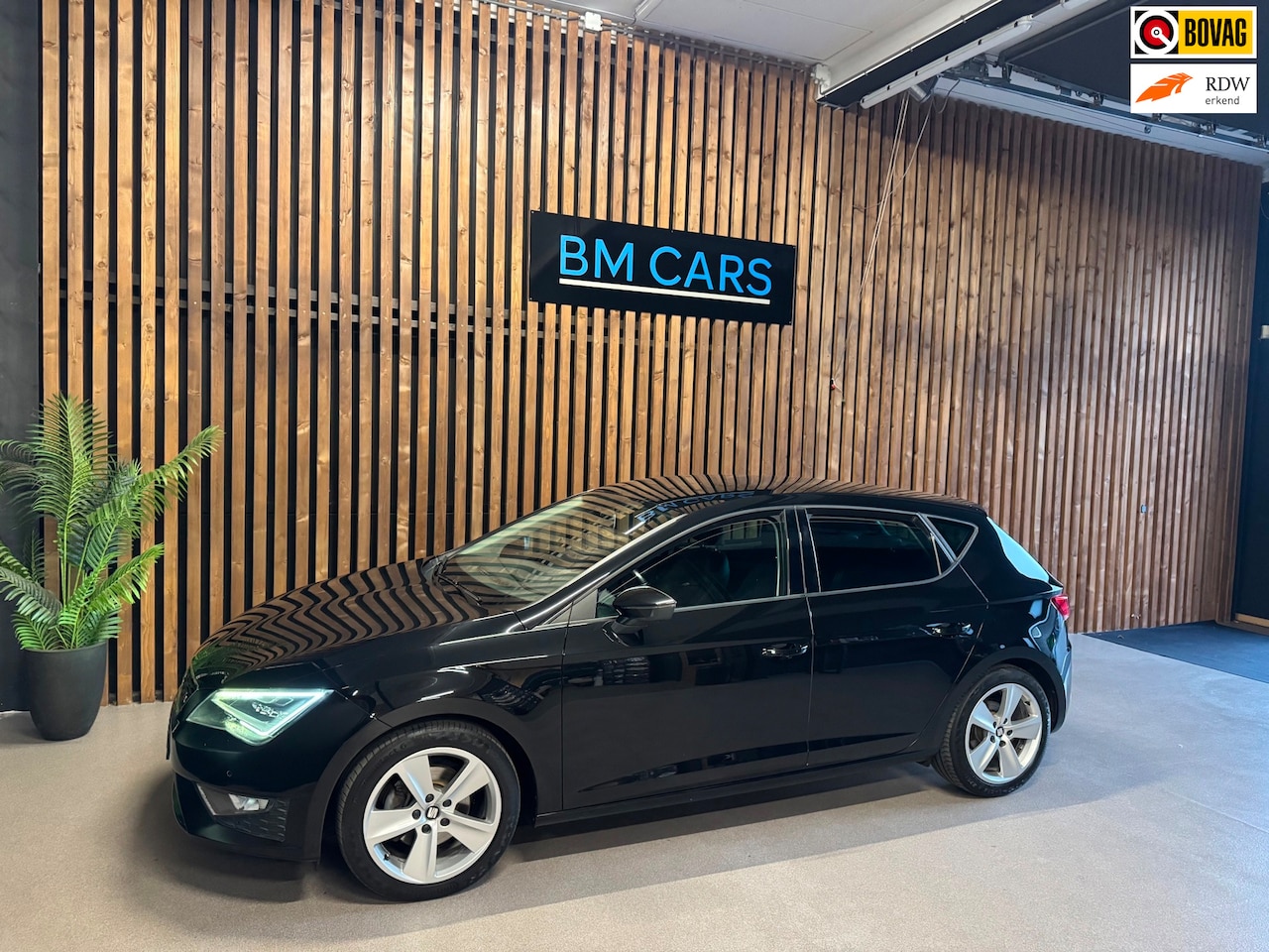 SEAT Leon - 1.4 EcoTSI FR Connect Automaat, Alcantara, Navi - AutoWereld.nl