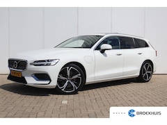 Volvo V60 - 2.0 T8 Twin Engine AWD Inscription | Pano | Leer | Trekhaak |