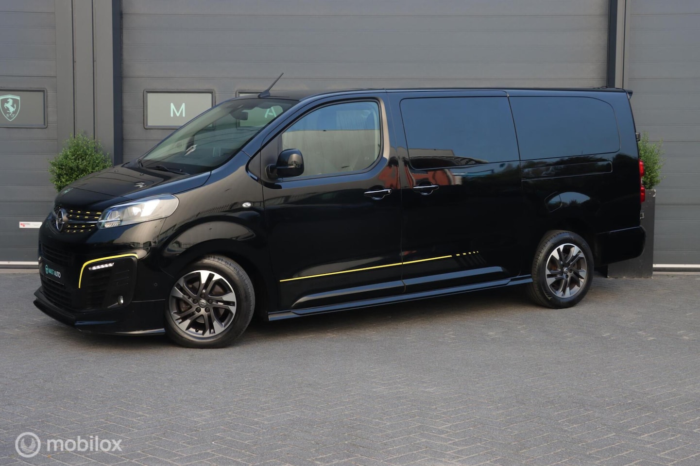 Opel Vivaro - bestel 2.0 CDTI L3H1 DC Innovation - AutoWereld.nl