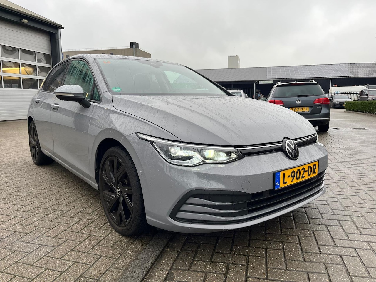 Volkswagen Golf - 1.0 eTSI Life Business Automaat - AutoWereld.nl