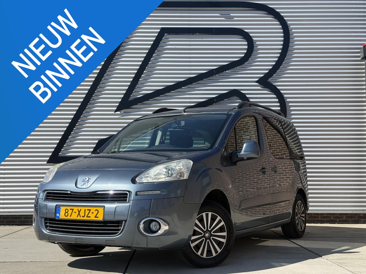 Peugeot Partner Tepee - 1.6 VTi Family 5p Airco|Cruise|Trekhaak|N.A.P|APK tot 02-2027 - AutoWereld.nl
