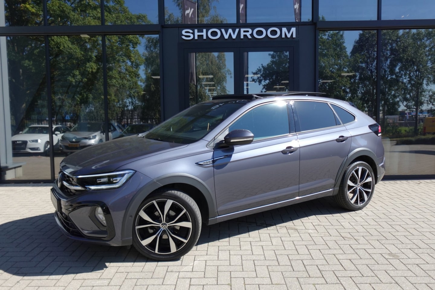 Volkswagen Taigo - 1.5 TSI R-Line Business PANO KEYLESS CAM - AutoWereld.nl