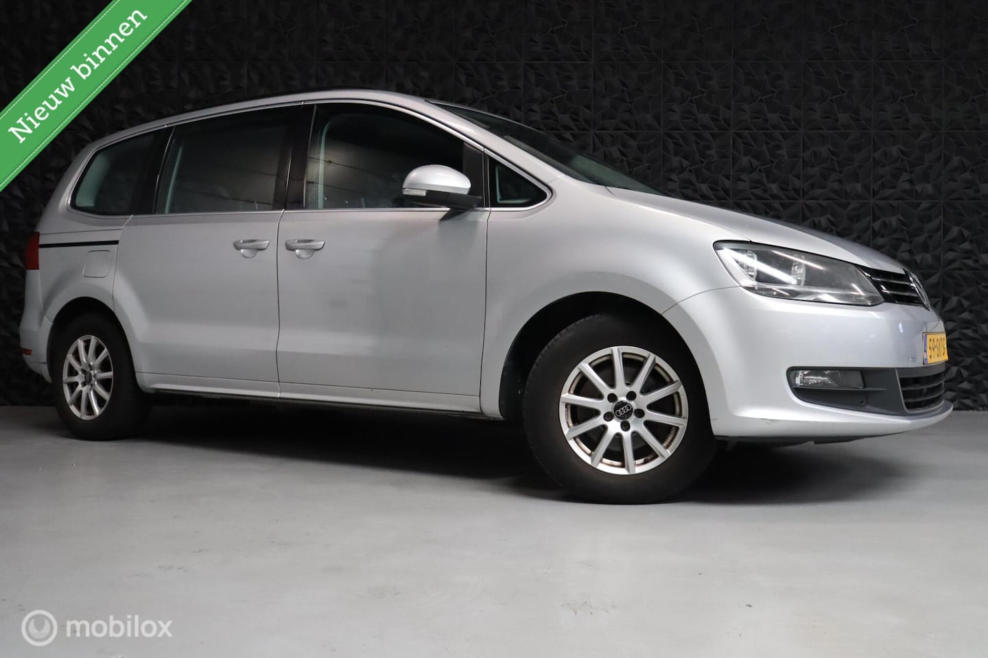 Volkswagen Sharan - 1.4 TSI Comfortline 7p.| Camera | Nav | AC - AutoWereld.nl