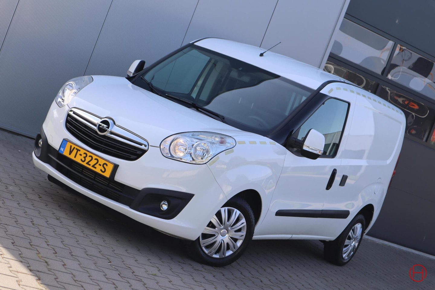 Opel Combo - 1.6 CDTi L1H1 Sport / Airco / Cruise / PDC / Klep - AutoWereld.nl