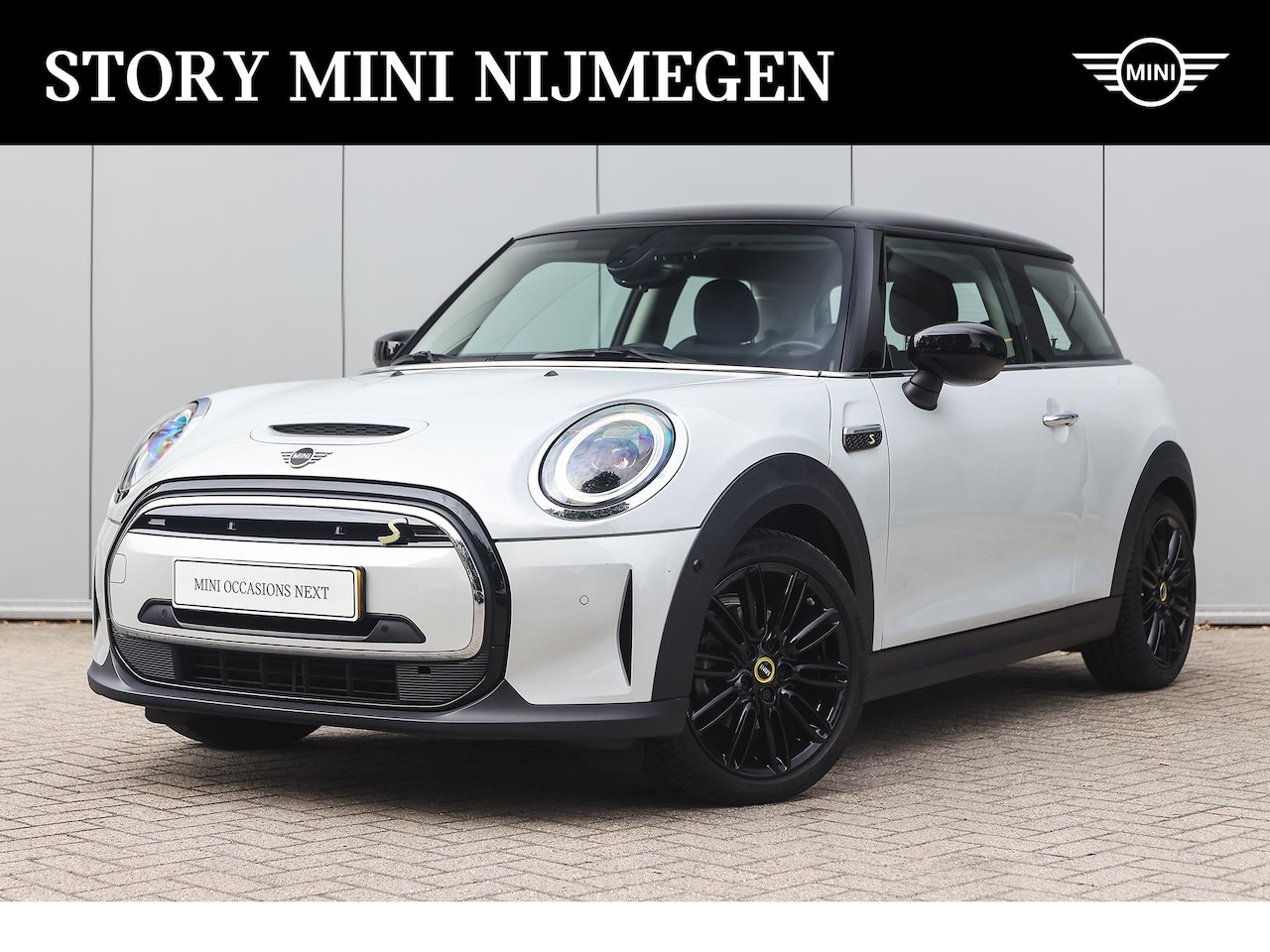 MINI Electric - Classic / Achteruitrijcamera / Sportstoelen / Comfort Access / Stuurverwarming Active Crui - AutoWereld.nl