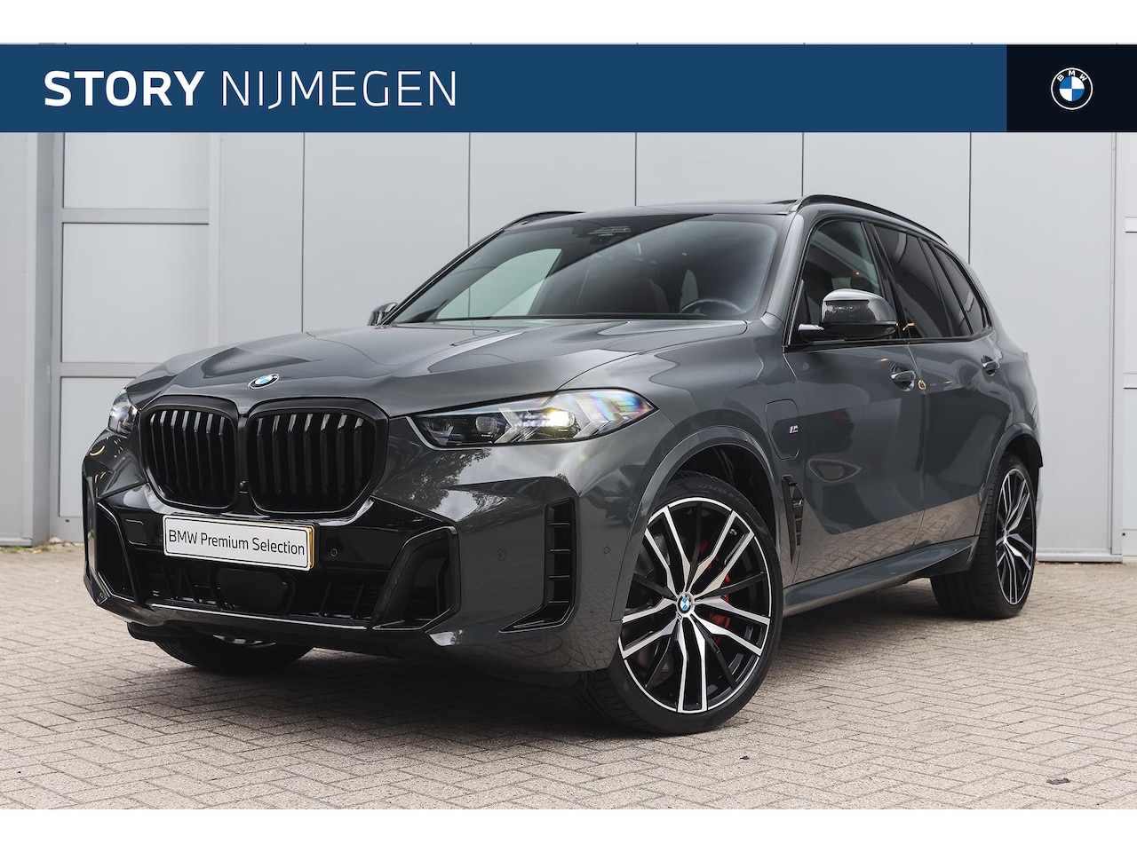 BMW X5 - xDrive50e M Sport Automaat / Trekhaak / Panoramadak / Comfortstoelen / Comfort Access / So - AutoWereld.nl