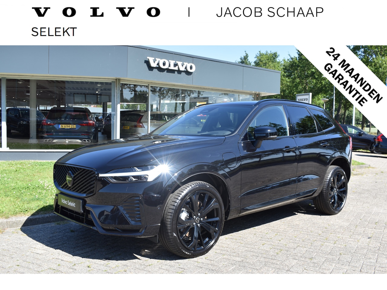 Volvo XC60 - T6 350PK Automaat Plug-in hybrid AWD Ultra Black Edition HUD | Luchtvering | Trekhaak | 36 - AutoWereld.nl