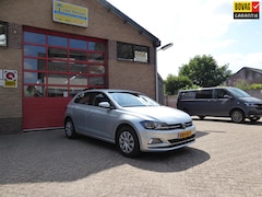 Volkswagen Polo - 1.0 TSI Comfortline Business