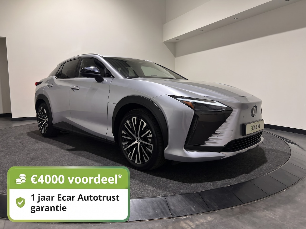 Lexus RZ - 450e Executive Line 71 kWh | SOH 97,9 % | Leder interieur | Stoelen gekoeld & verwarmd | L - AutoWereld.nl