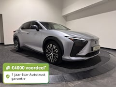 Lexus RZ - 450e Executive Line 71 kWh | Tot € 4.000 klantvoordeel* | SOH 97, 9 % | Leder interieur |