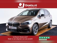 BMW 2-serie Active Tourer - 218i Executive Sport Line - Panormadak - Trekhaak - Elektrische achterklep - PDC voor/acht