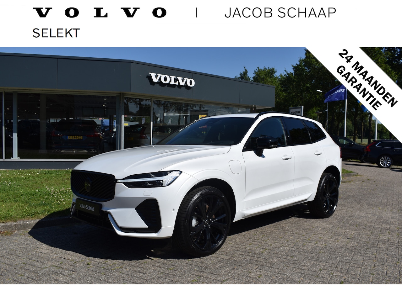 Volvo XC60 - T8 455PK Plug-in hybrid AWD Ultra Black Edition | HUD | Luchtvering | Panodak | H&K | 360 - AutoWereld.nl