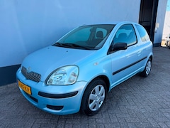 Toyota Yaris - 1.0 VVT-i Idols MMT Automaat - Airco